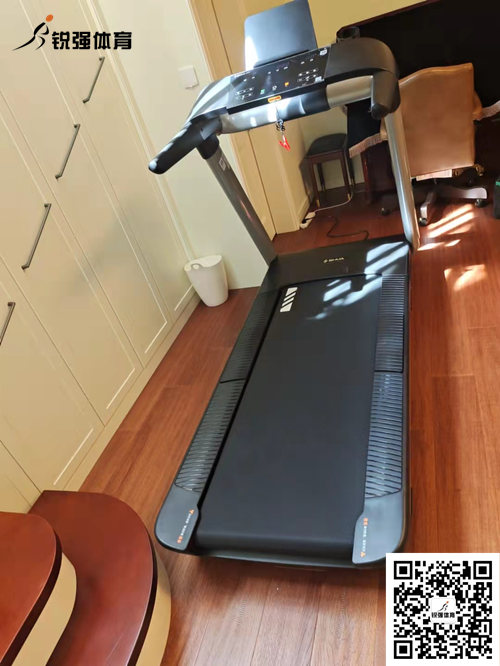 williamhill济南省体旗舰店客户-跑步机T6700-T3